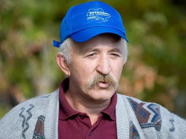 При содействии Владимира Медяника в Ленинском районе высадили более деревьев