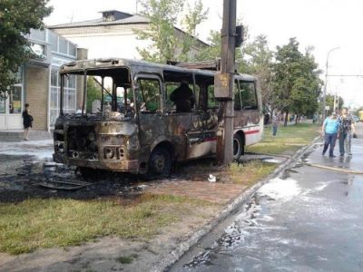 В Северодонецке сгорел автобус
