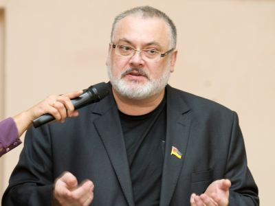 Владимир Медяник взял на контроль ситуацию с центральной больницей Краснодона