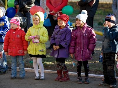 Владимир Медяник поздравил жителей Новоанновки с летием села