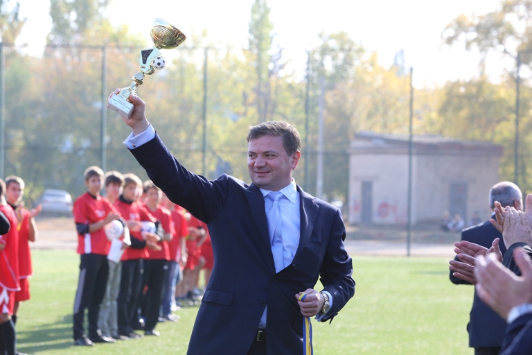 Стал известен победитель турнира по футболу на Кубок Владимира Медяника