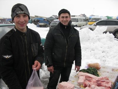 Крестьяне из Беловодского района продали на ярмарке свинью Машку фоторепортаж