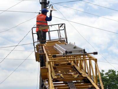 Луганские фонари переводят в режим эконом фото