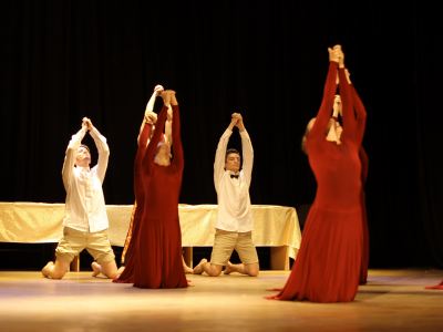 Семь смертных грехов показали в Луганске фото