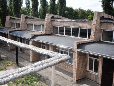 В школах Луганска продолжаются ремонты уже видны результаты фото