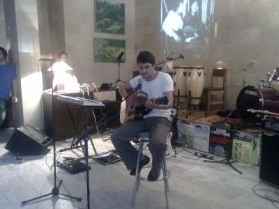 Луганский музыкант сравнил Виктора Цоя с ACDC и Битлз