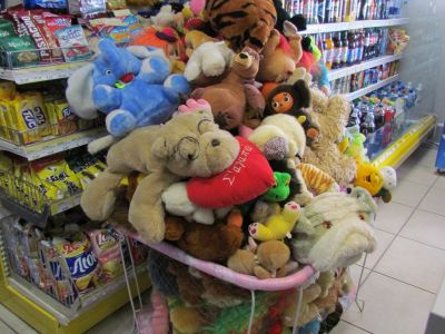 Параллель провела традиционную благотворительную акцию литров за игрушку