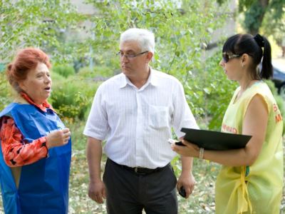 Квартал Шевченко продолжает участие в программе Владимира Медяника Чистый двор