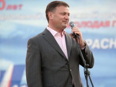 Владимир Медяник поздравил жителей Новосветловки с Днем поселка