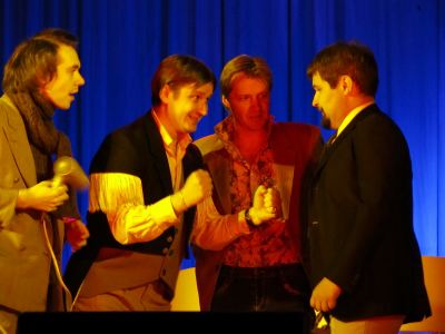 В Луганске появился еще один театр Первый негосударственный фото