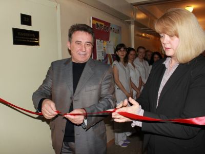 Центр естественных наук открыли в Луганске фото