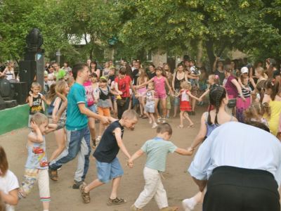 Забота о подрастающем поколении важнейший вопрос для любого общества Сергей Петраков