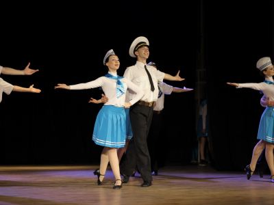 Семь смертных грехов показали в Луганске фото