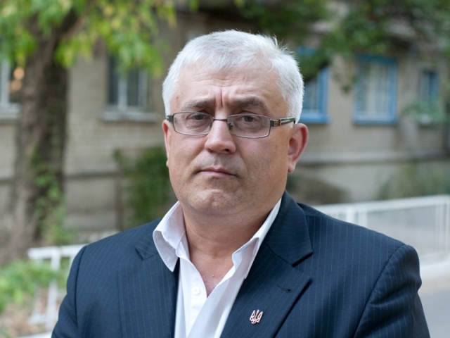 Жители городка Щорса присоединились к программе Владимира Медяника Чистый двор