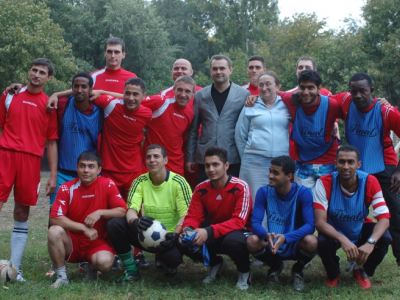 При содействии Владимира Медяника в Луганске состоялся праздник футбола