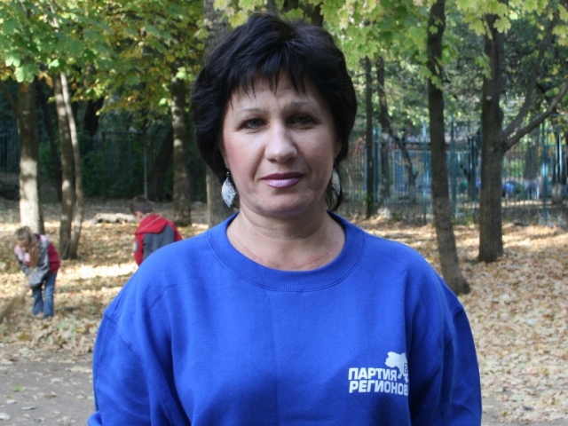 При содействии Владимира Медяника на квартале Шевченко состоялся субботник с музыкой