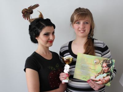 Феерия красоты полугански фантазийные прически и новые косы фото