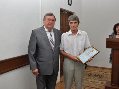 Александр Клименко поздравил журналистов с профессиональным праздником фото