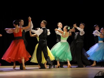 Семь смертных грехов показали в Луганске фото