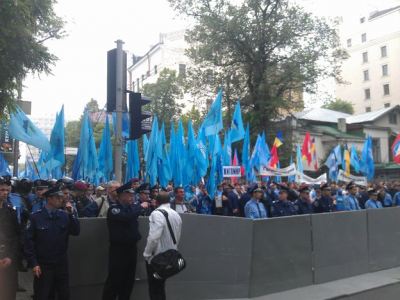 В Киеве луганчане митинговали в поддержку законопроекта о языках