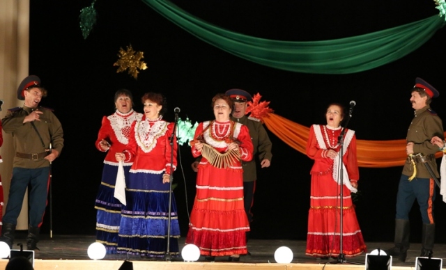 Владимир Медяник поздравил Краснодонскую городскую организацию ветеранов с юбилеем