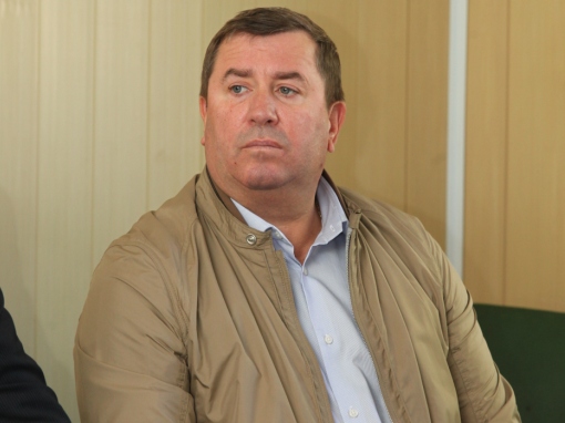 Владимир Медяник провел встречу с медиками больницы в Новосветловке