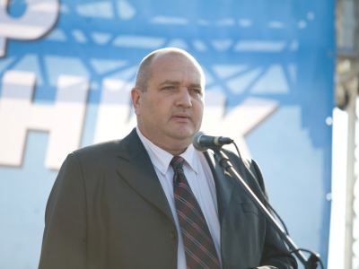 При содействии Владимира Медяника жители Новоалександровки с размахом отметили летие поселка