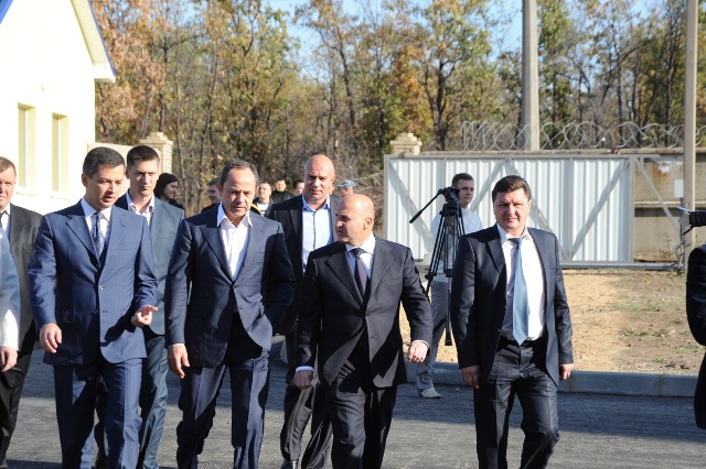 Сергей Тигипко открыл в Красном Луче филиал завода Маршал