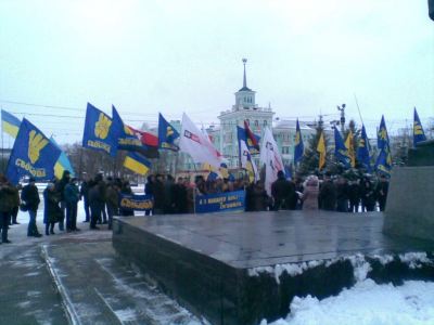 Сегодня в Луганске прошел митинг посвященный Тарасу Шевченко фоторепортаж