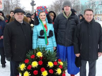 В Луганске воскресили Тараса Шевченко фото