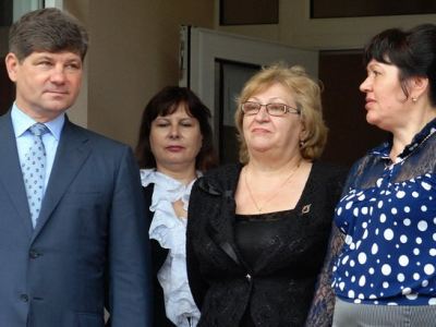 я школагимназия проводила во взрослую жизнь своих выпускников фото