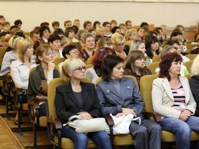 Народный депутат Вадим Колесниченко отметил деятельность Владимира Медяника в Краснодоне и районе