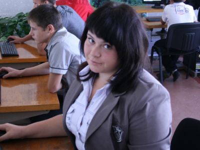 На Краснодонщине благодаря Владимиру Медянику продолжается компьютеризация школ