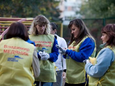 Благодаря программе Владимира Медяника на улице Коцюбинского теперь чисто