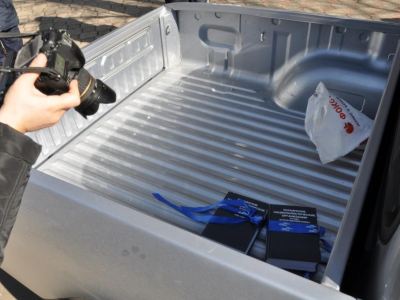 Сегодня в Луганске молодые регионалы встречали нардепа Швайку фото