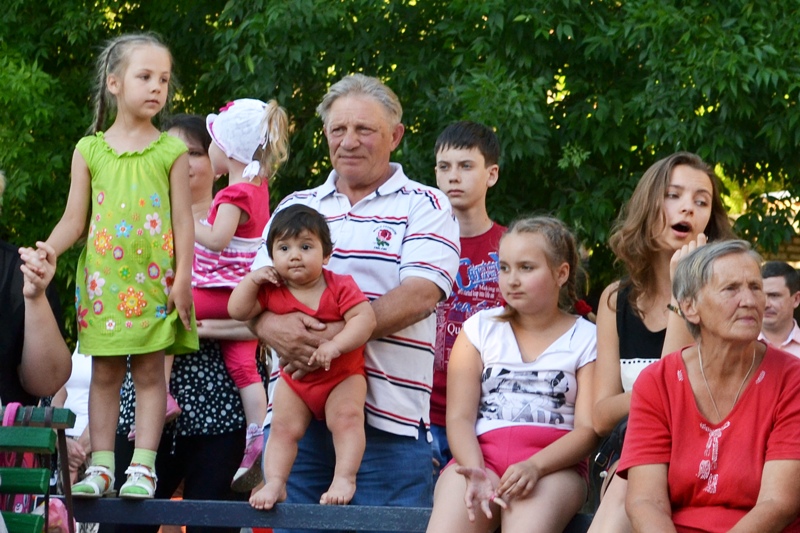 Забота о подрастающем поколении важнейший вопрос для любого общества Сергей Петраков