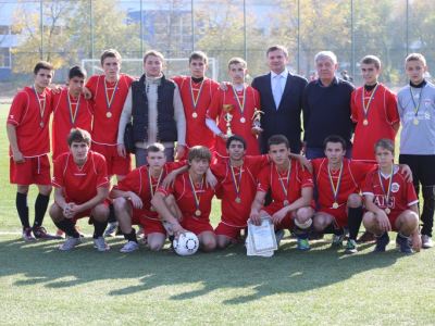 Стал известен победитель турнира по футболу на Кубок Владимира Медяника