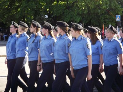 Репетицию парада ко Дню Победы провели в Луганске фото видео