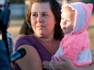 При содействии Владимира Медяника в Семейкино открыта первая детская площадка