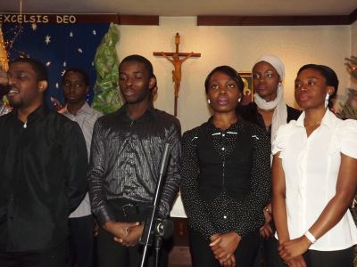 В Луганске спели интернациональные колядки фото видео