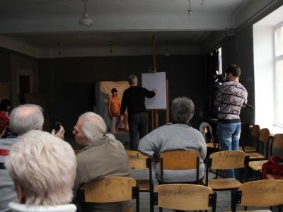 Уникальный конкурс среди молодых художников проходит в Луганске фото видео