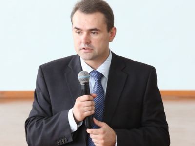 Владимир Медяник поздравил луганских ветеранов войны и труда