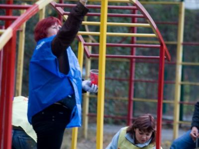 Благодаря программе Владимира Медяника на улице Коцюбинского теперь чисто