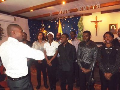 В Луганске спели интернациональные колядки фото видео