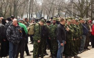 В Луганской облгосадминистрации не ответили на требования митингующих, выдвинутые 14 апреля