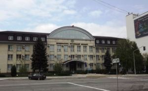 В Луганске освободили здание областной прокуратуры