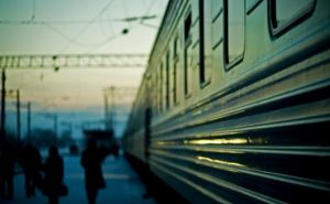 Аваков советует иностранцам уезжать из Луганской и Донецкой областей