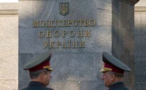 Военнослужащие отбили нападение на блокпост в Луганской области. — Минобороны