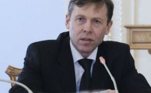 Верховная рада может вернуться к вопросу введения военного положения на Донбассе. — Соболев