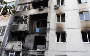Последствия артобстрела в Луганске: улица Победоносная (фото)